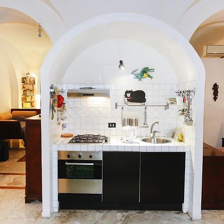 Caio Mario Apartment Rome Bagian luar foto